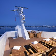 Aga 6 Yacht Sundeck