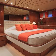 Ylang Ylang Yacht 