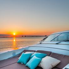 Ecj Luxe Yacht 
