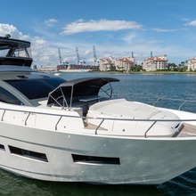 Seaduction Yacht 