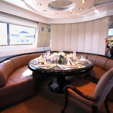 Illusions Yacht 