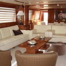 Royal Life Yacht 
