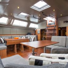 Sixteen Tons Yacht 