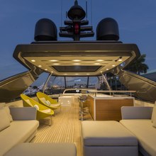 How Ya Dooz'n Yacht 