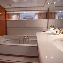 Shalimar Yacht 