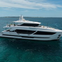Aqua Life Yacht 