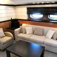 Mumu Yacht Main Salon