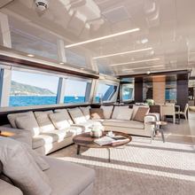 Mikil Yacht 