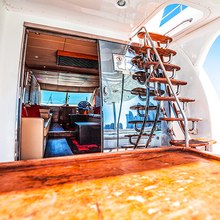 Rafia Yacht 