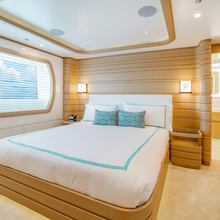 The Jewel Yacht 