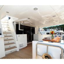 Luna Yacht 