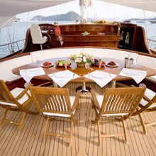 Take It Easier Yacht Exterior Dining