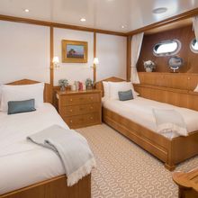 Moon River Yacht 