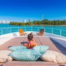 Ecj Luxe Yacht 