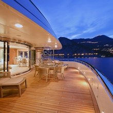 Grand Zusanina Yacht 