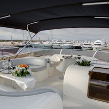 Godspeed Yacht 