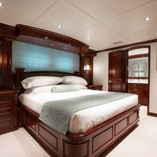 Sonician Yacht 