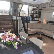 Demoiselles Yacht 