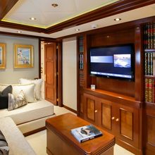 Blue Moon Yacht 