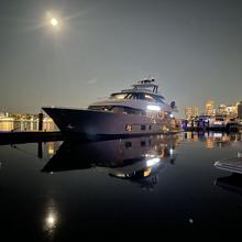 Patriot Yacht 