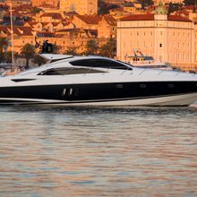 Glorious Yacht 
