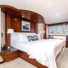 Phantom Yacht 