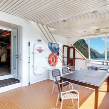 Safari Quest Yacht 