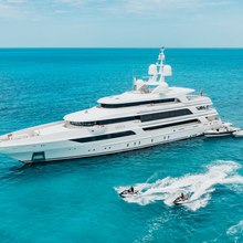 The Jewel Yacht 