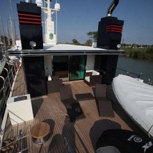 Mastiff Yacht 