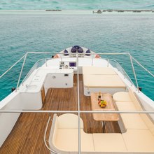 Fantom Yacht 
