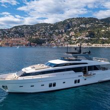 Salt X Yacht 