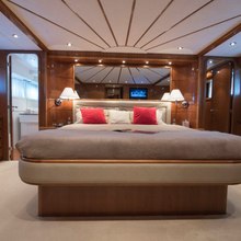 Leonida 2 Yacht 