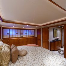 Lila Cuy Yacht 