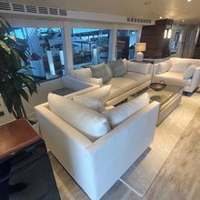 Empress Yacht 
