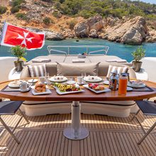 Cosmos Yacht 