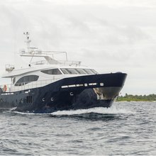 Fantom Yacht 