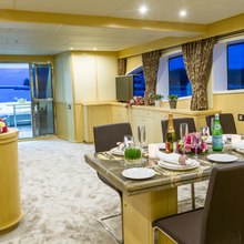 Fantom Yacht 