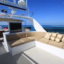 Illusions Yacht 
