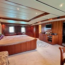 Western Isles Yacht 