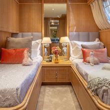 Hammerhead Yacht 