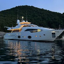 Infinitas Yacht 