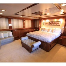 White Knight Yacht 