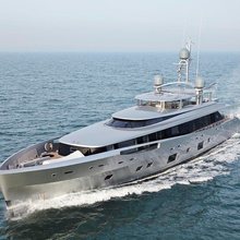 Bella Vita Yacht 