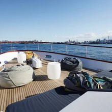 The Boat Yacht 