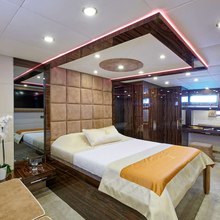 Wide Liberty Yacht 