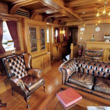 SS Delphine Yacht Main Salon