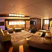 Honors Legacy Yacht 