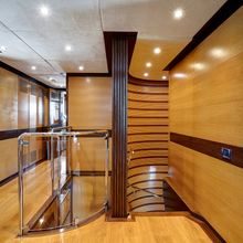 Silent World Yacht 