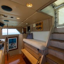 Island Time Yacht 