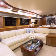 Caelum Yacht 